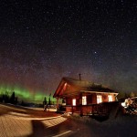 Summit-hut-at-night